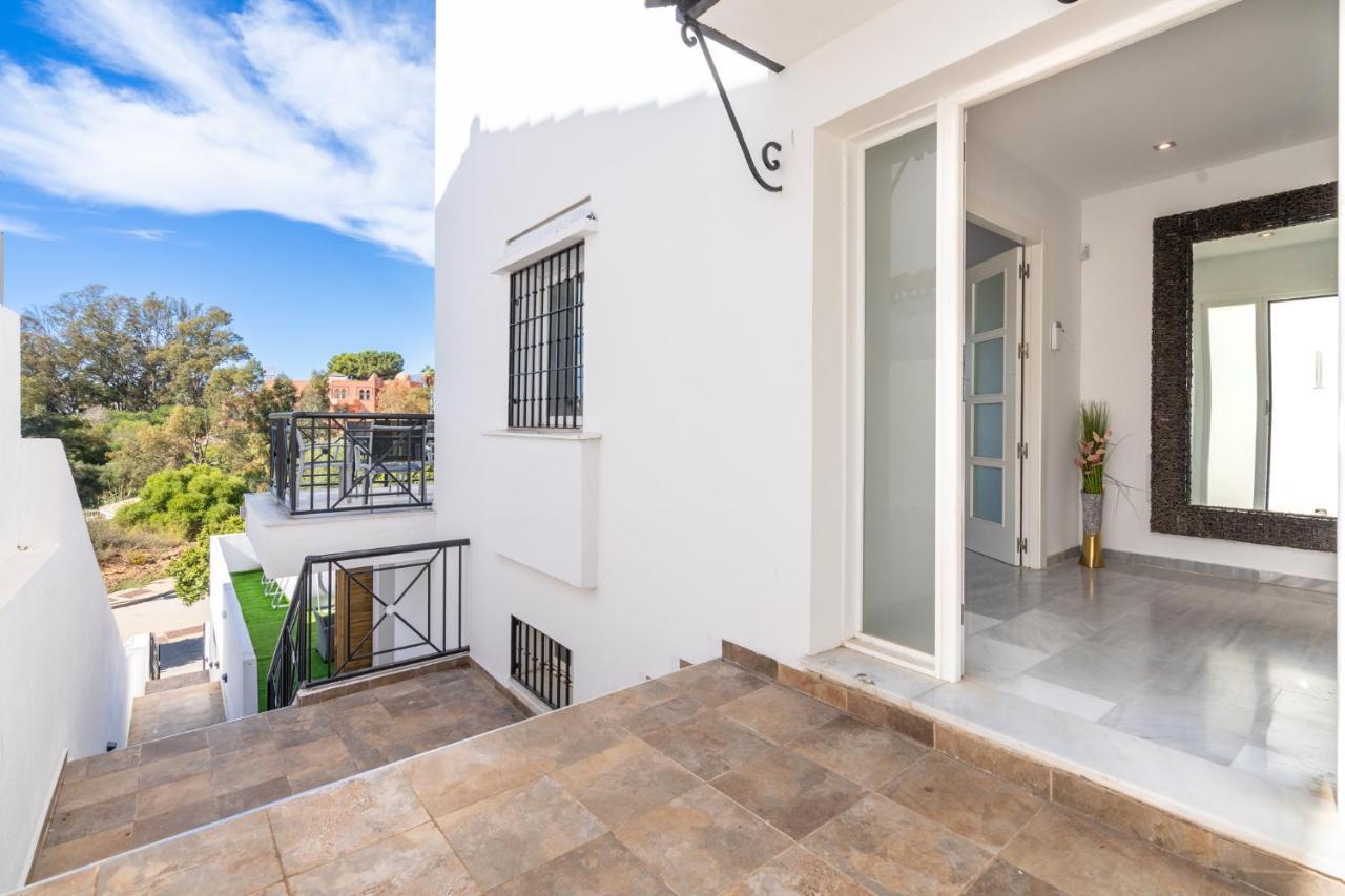 Luxury Apartments Marbella Cabopino Exterior photo